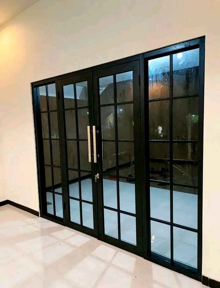 Kusen Aluminium Alexindo Hitam